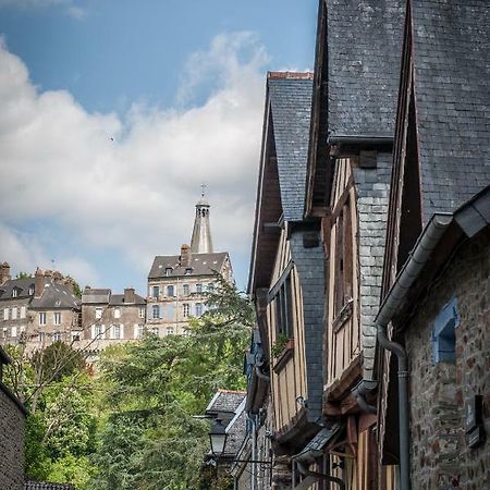 Hotel Particulier Le Mercier De Montigny -Une Nuit Sur Les Remparts- Fougères Zewnętrze zdjęcie