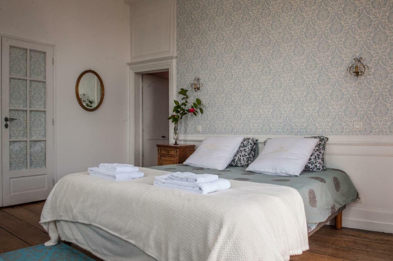 Hotel Particulier Le Mercier De Montigny -Une Nuit Sur Les Remparts- Fougères Zewnętrze zdjęcie