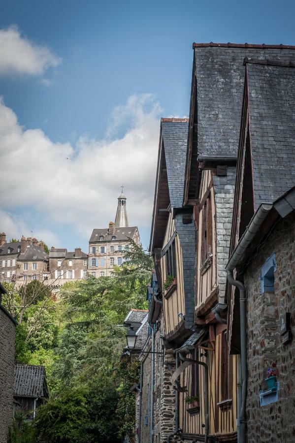 Hotel Particulier Le Mercier De Montigny -Une Nuit Sur Les Remparts- Fougères Zewnętrze zdjęcie