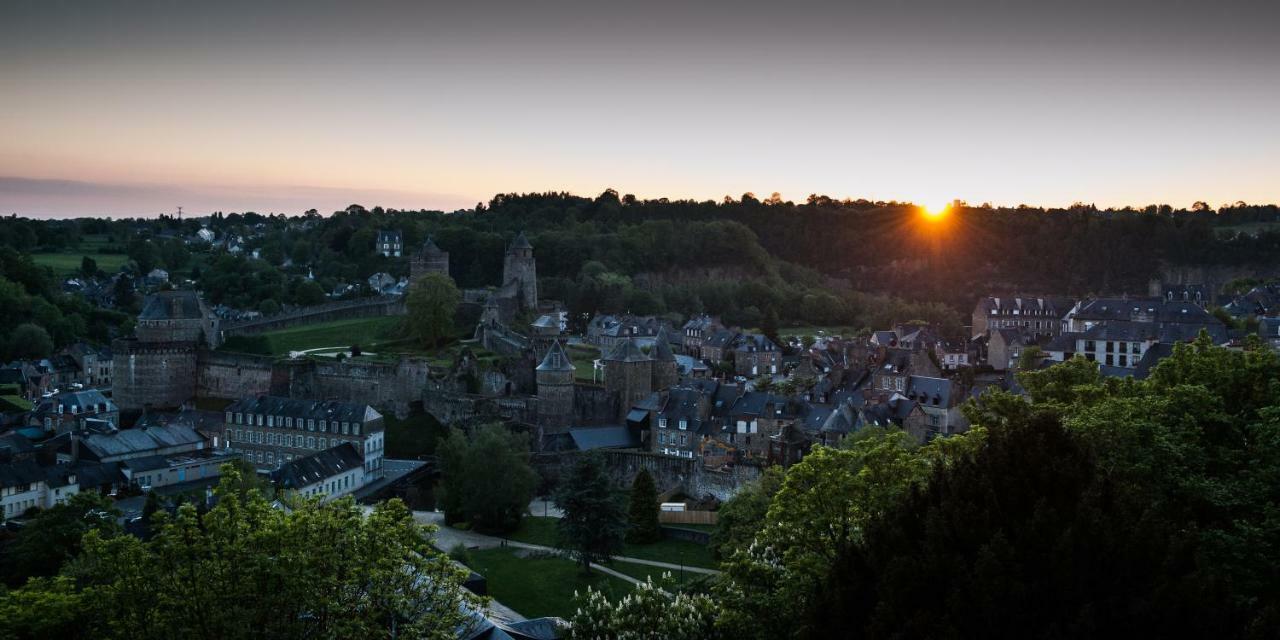 Hotel Particulier Le Mercier De Montigny -Une Nuit Sur Les Remparts- Fougères Zewnętrze zdjęcie
