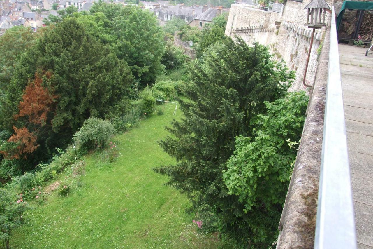 Hotel Particulier Le Mercier De Montigny -Une Nuit Sur Les Remparts- Fougères Zewnętrze zdjęcie